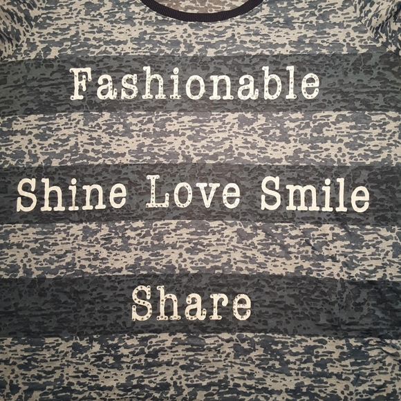 T shirt 👕 - Picture 3 of 9